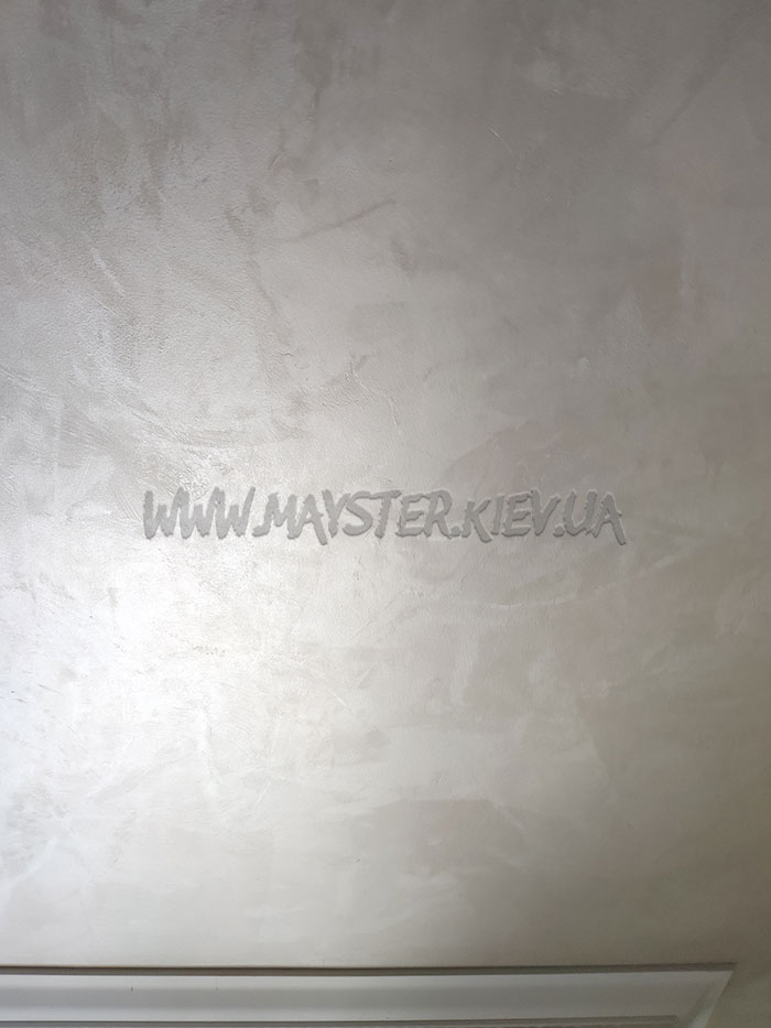 Перламутровое покрытие Cristal Senideco на потолке фотографии