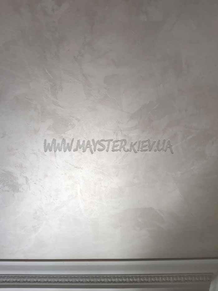 Перламутровое покрытие Cristal Senideco на потолке