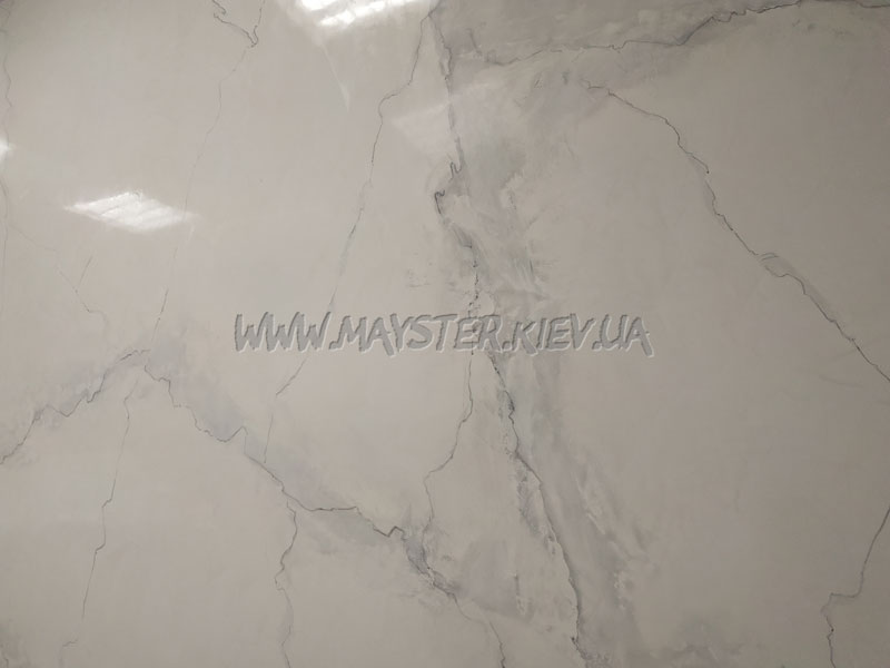 Імітація мармуру Bianco Carrara венеціанською штукатуркою картинка