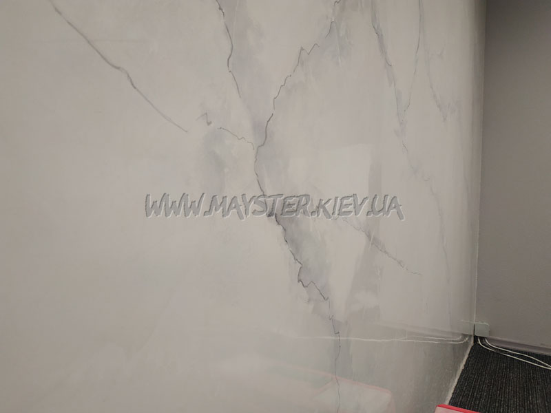фотографія імітація мармуру Bianco Carrara венеціанською штукатуркою